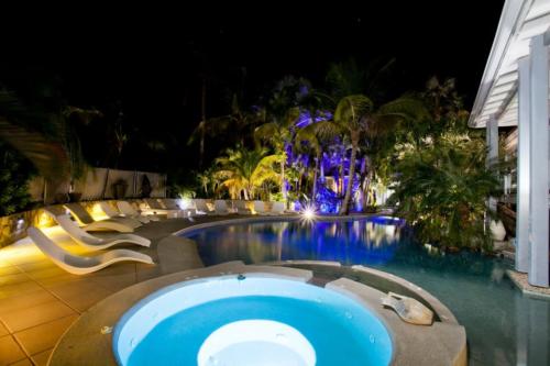 JACUZZI PISCINE (1)